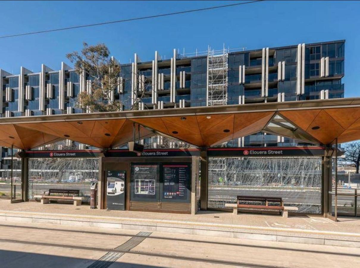 Midnight Luxe 1Br 1Bath Apartment 104 In The Heart Of Braddon Pool Sauna Secure Parking Wine Wifi Canberra Eksteriør billede